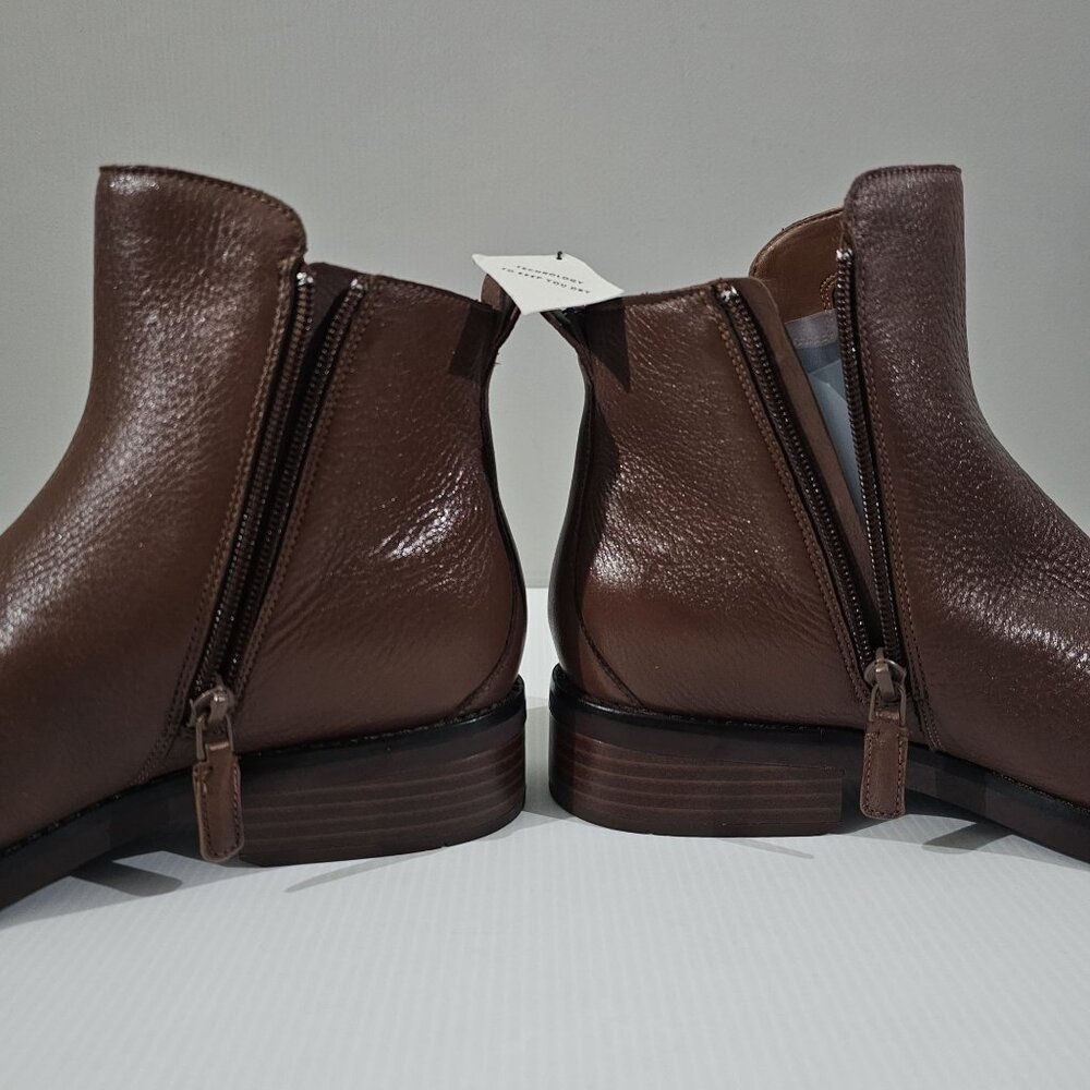Cole Haan River Chelsea Ankle Bootie Sequoia Brown Leather Boot Size 9 - Picture 4 of 14